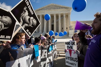 160302172858-texas-abortion-law-0302.jpg